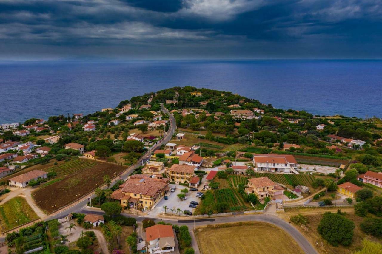 Villettemire Capo Vaticano Exterior photo